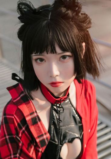 寂寞少妇让水电工爽了一下午_超清手机在线观看