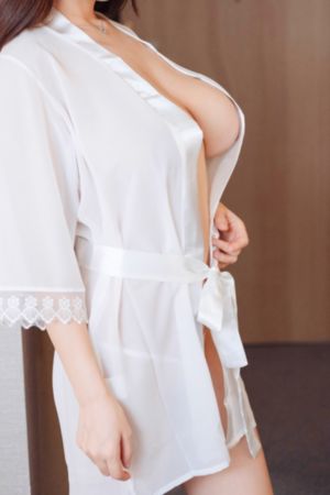 看了会湿的文章_HD在线观看